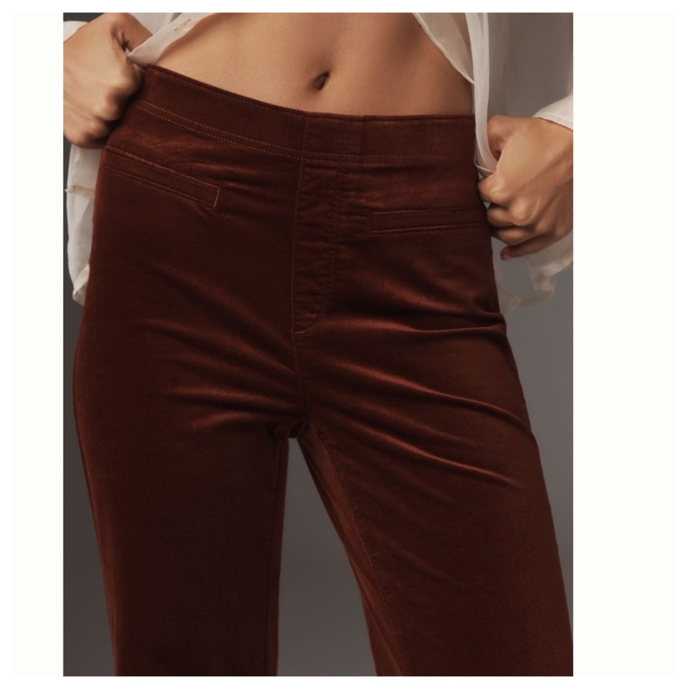 NWT Anthropologie Pilcro Pull-On Mid-Rise Retro Flare
Velvet Pants, size 32 - Picture 5 of 11
